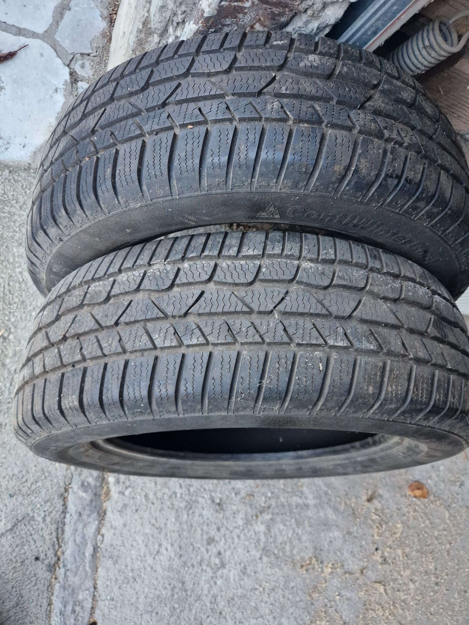 Гуми 215 60 R17 Continental