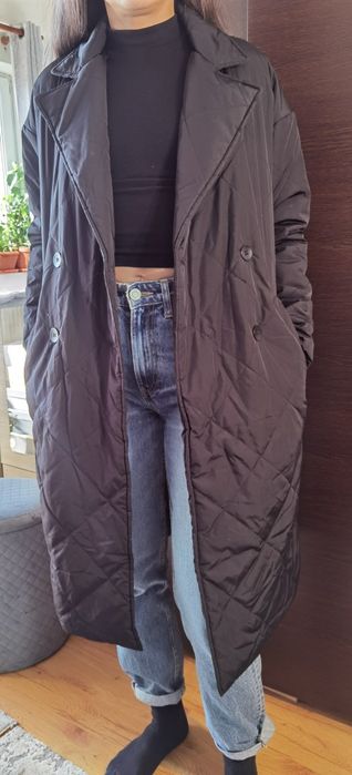 Trench vătuit de la Zara