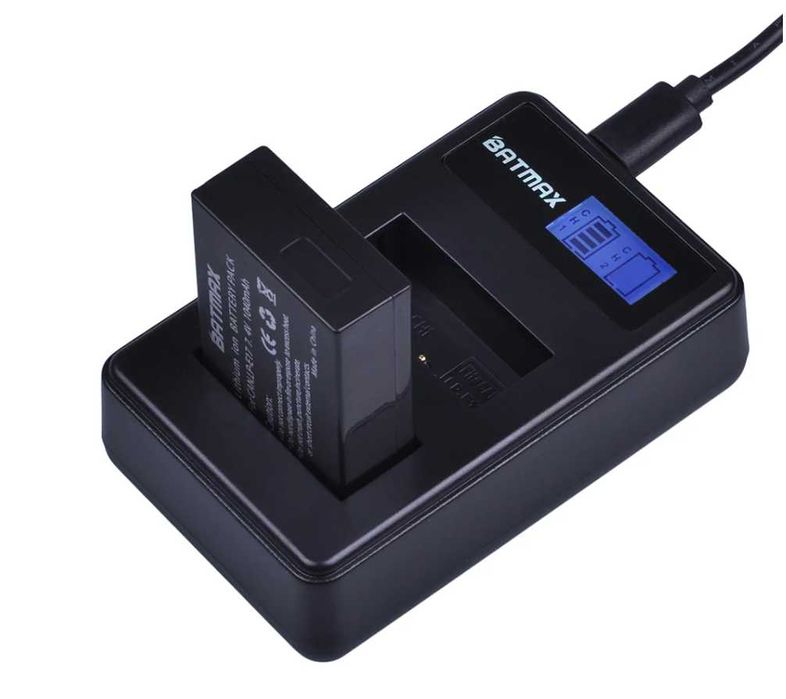 Комплект 2 батерии LP-E17 + зарядно за Canon R50, R100, RP, R10, R8