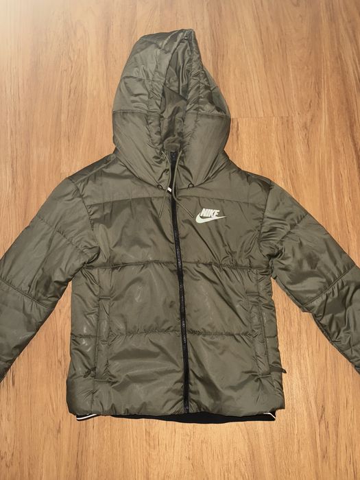 Geaca Nike Kaki