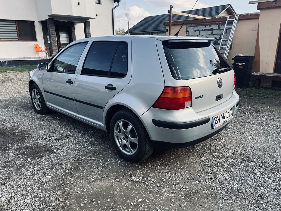 Volkswagen Golf 4