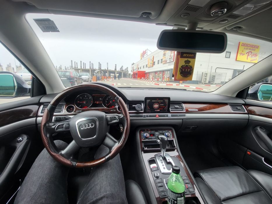 Vând sau schimb  Audi a8 3.0 an  2010 în stare bună
