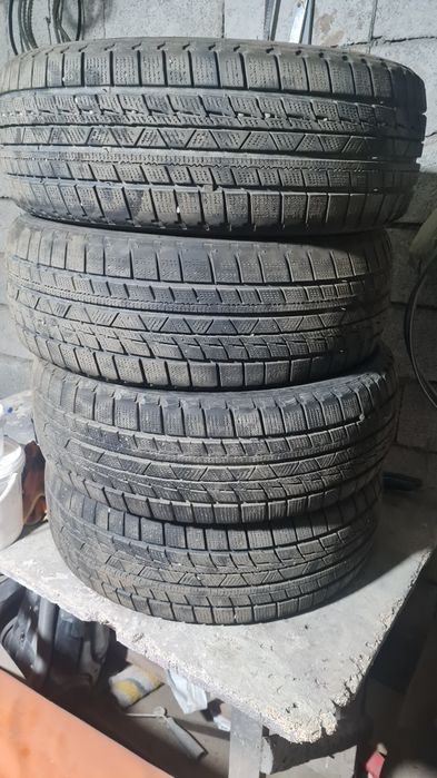 Шины зимние 4 штуки