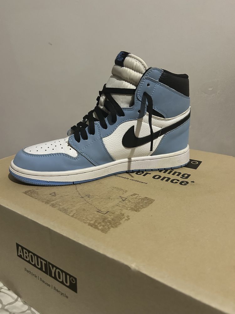 nike jordan 1 university blue