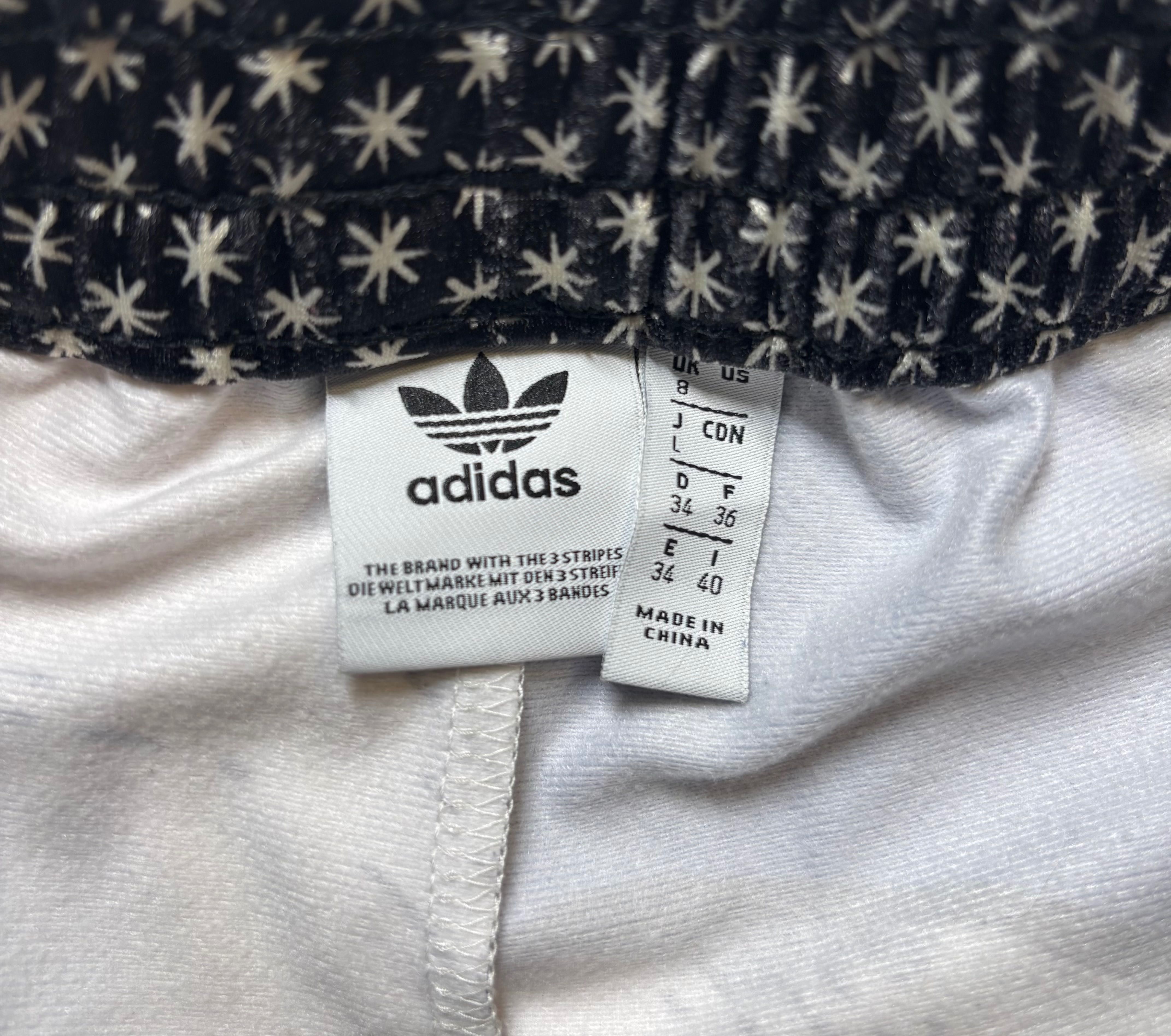 Дамски шорти adidas