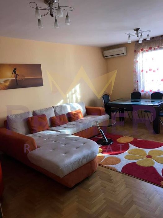 Дава се под наем Двустаен апартамент в Варна, Окръжна болница - 75 кв.м за 561 € - Снимка #4