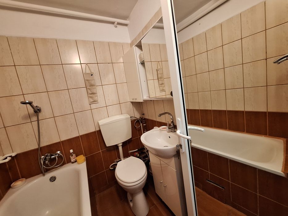 Garsoniera Teiul Doamnei - Facultatea de Constructii - Proprietar