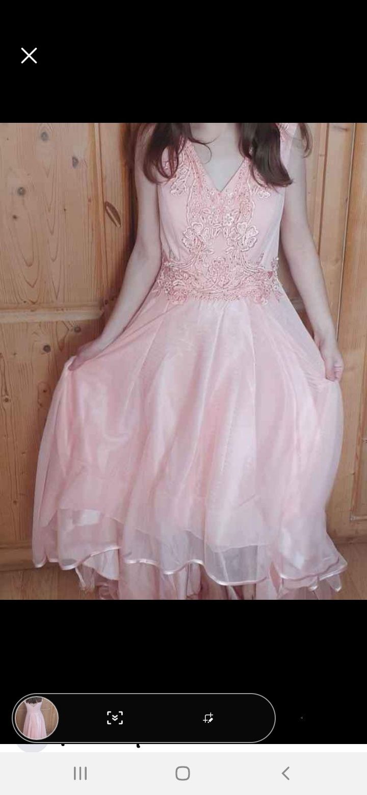Vand rochie marimea 38