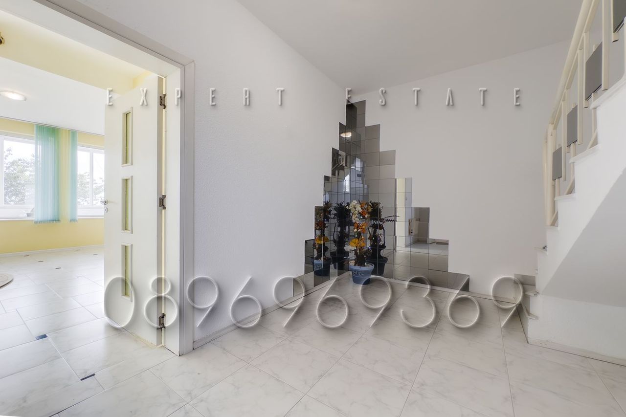 Продава се Четиристаен апартамент в Варна, Бриз - 131 кв.м за 1833 €/кв.м - Снимка #8