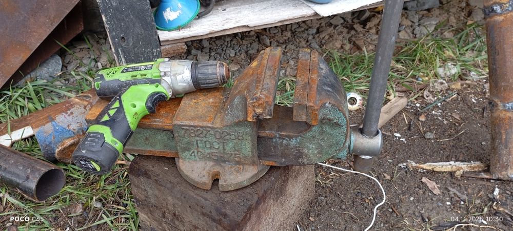 Тиски Советской эпохи