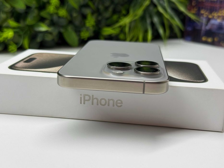 ТоП ! iPhone 15 Pro 256GB Гаранция Titanium