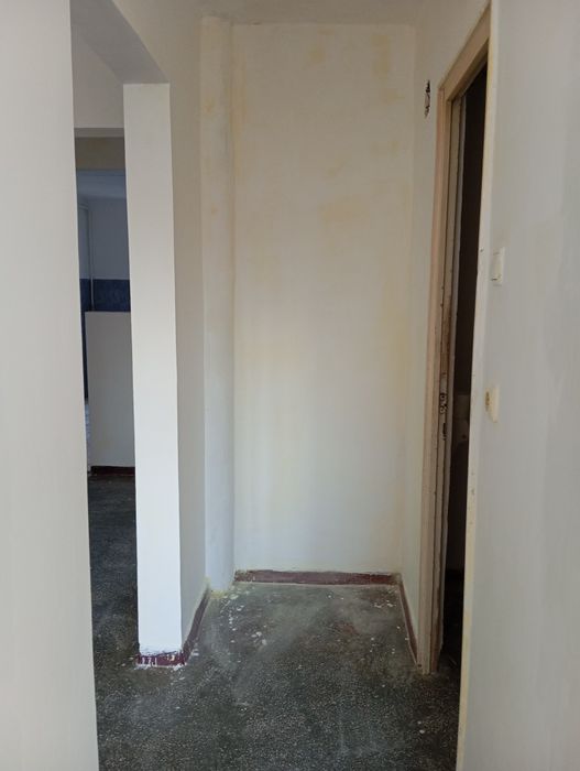 Vind Apartament 3 camere Micro 17