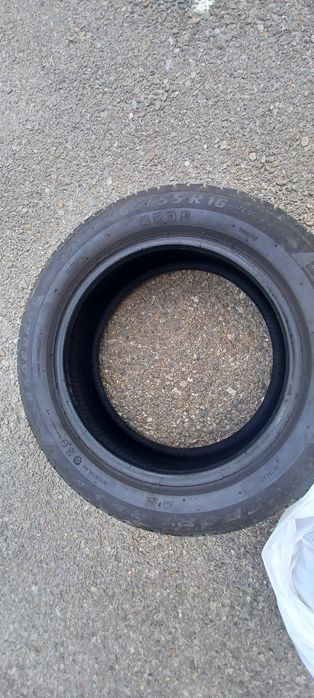Vând cauciucuri 205.55.r16