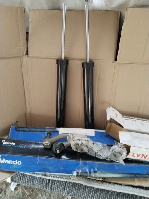 Стойки Киа спортедж ,задние.рулевые наконечники Киа спортедж