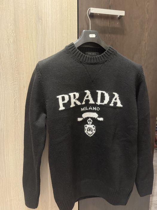 Нов Пуловер PRADA