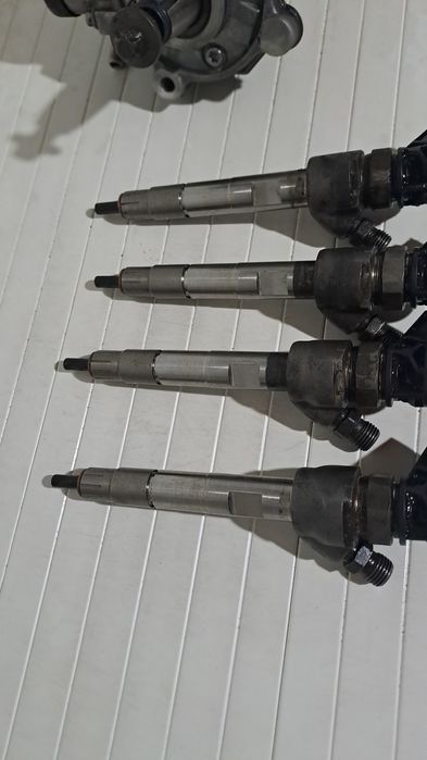 Kit injectie Injector /Injectoare pompa BMW B47D20B 2.0 Biturbo