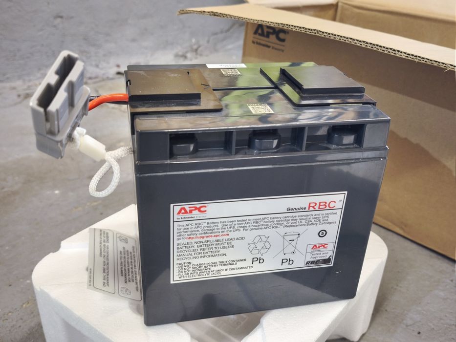 Acumulatori ups apc rbc55