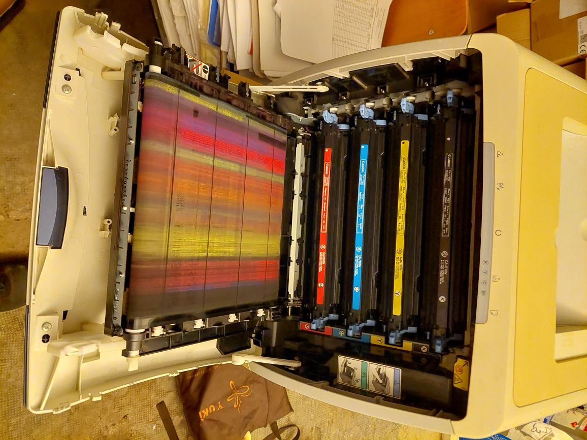Imprimanta color laser CANON LBP 5000