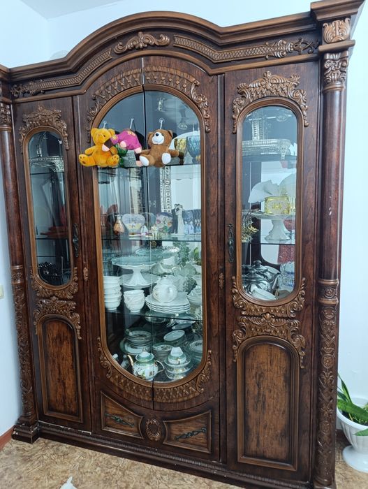 Горка 2.30 ,2.50 размером среднем состояние.Надо проста красит и всё .