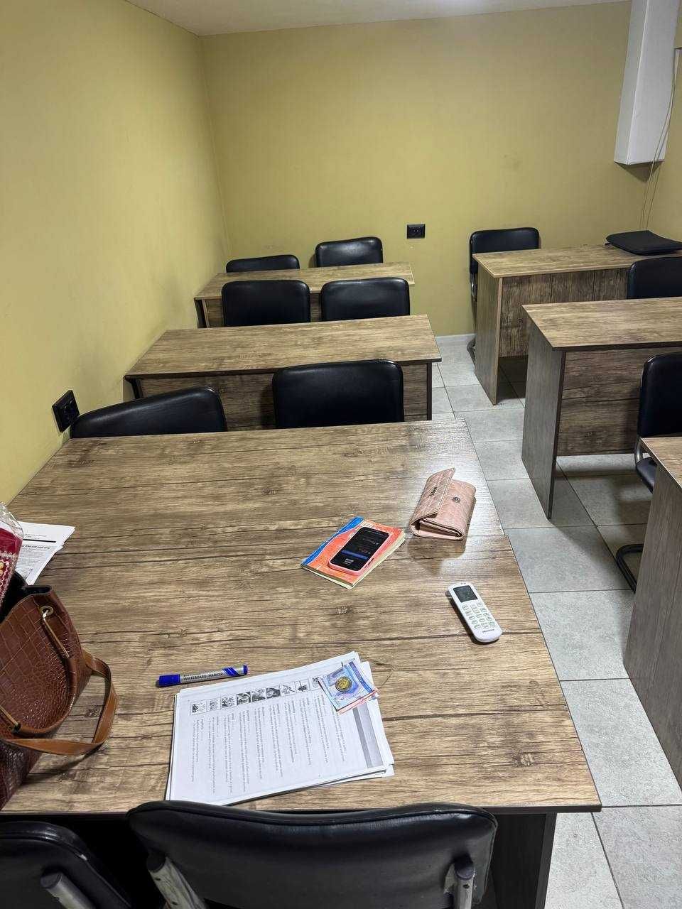 парты продаются со стульями