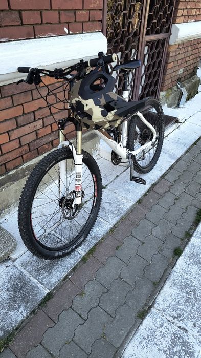 Mtb full suspension all mountain