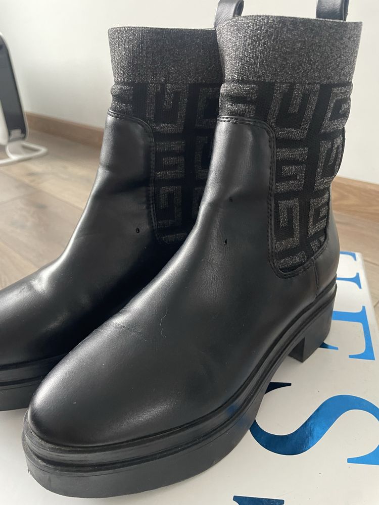 Дамски боти Guess