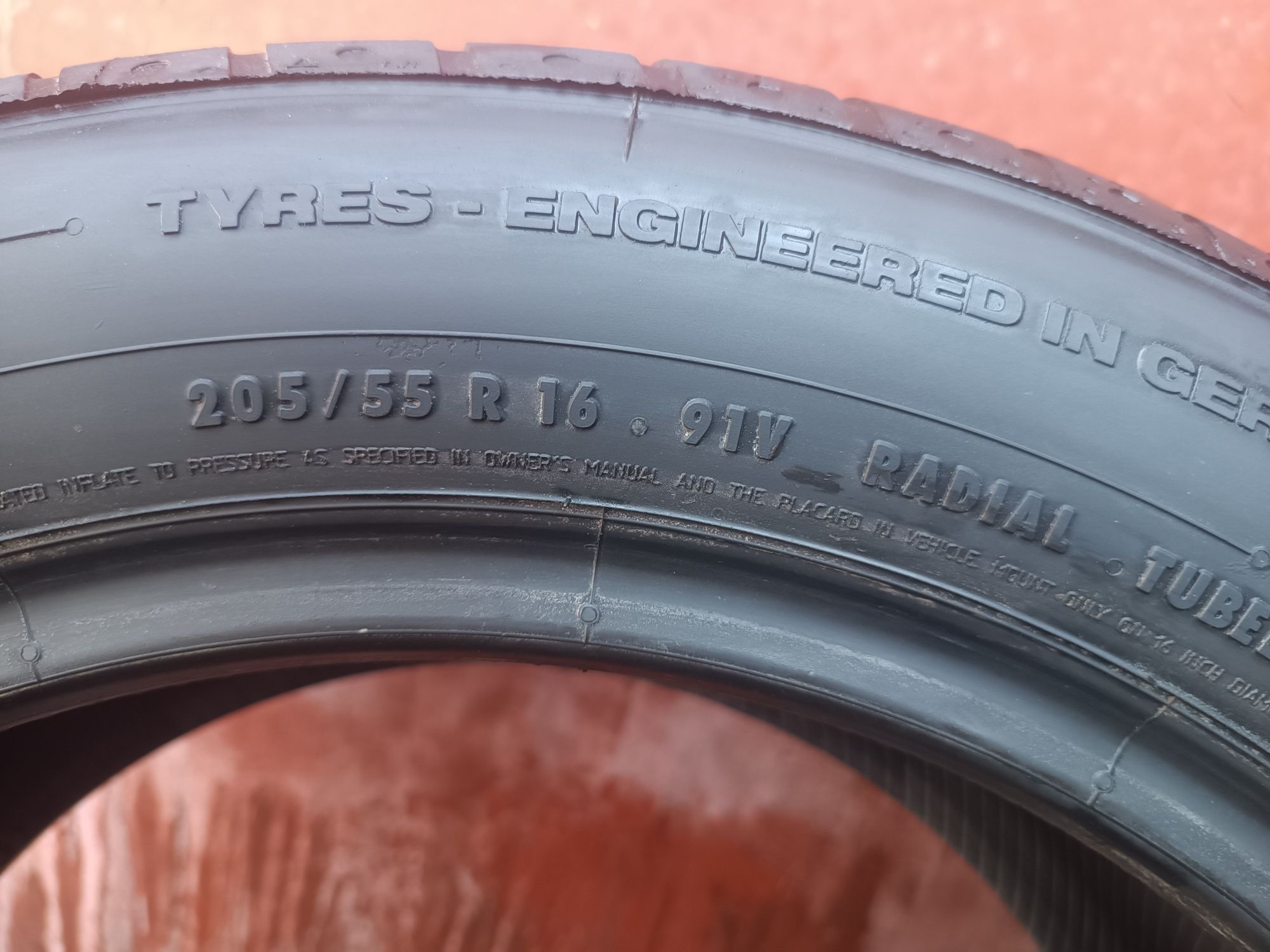 205/55/16 Continental