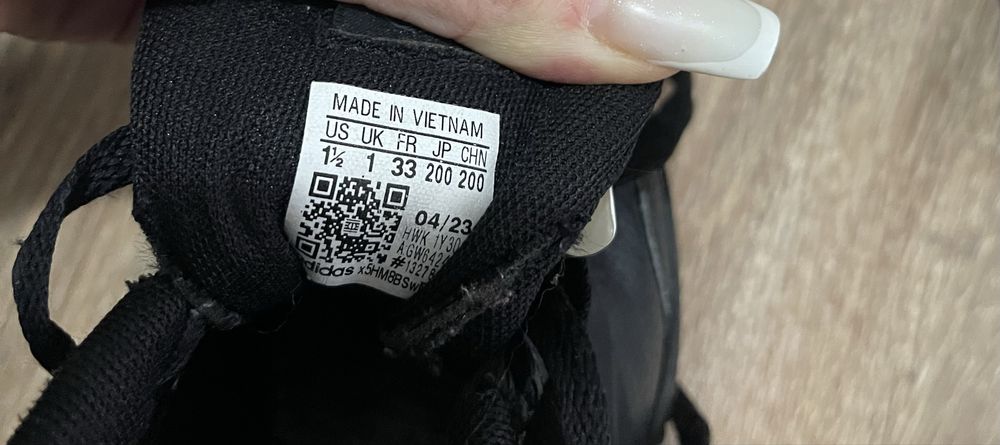 Adidasi adidas originali pt copii