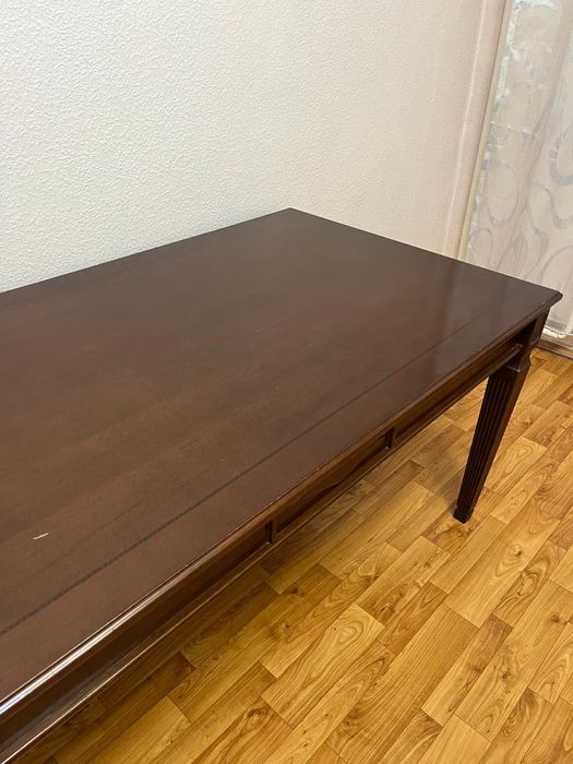 Стол из дерева + 4 стульчика