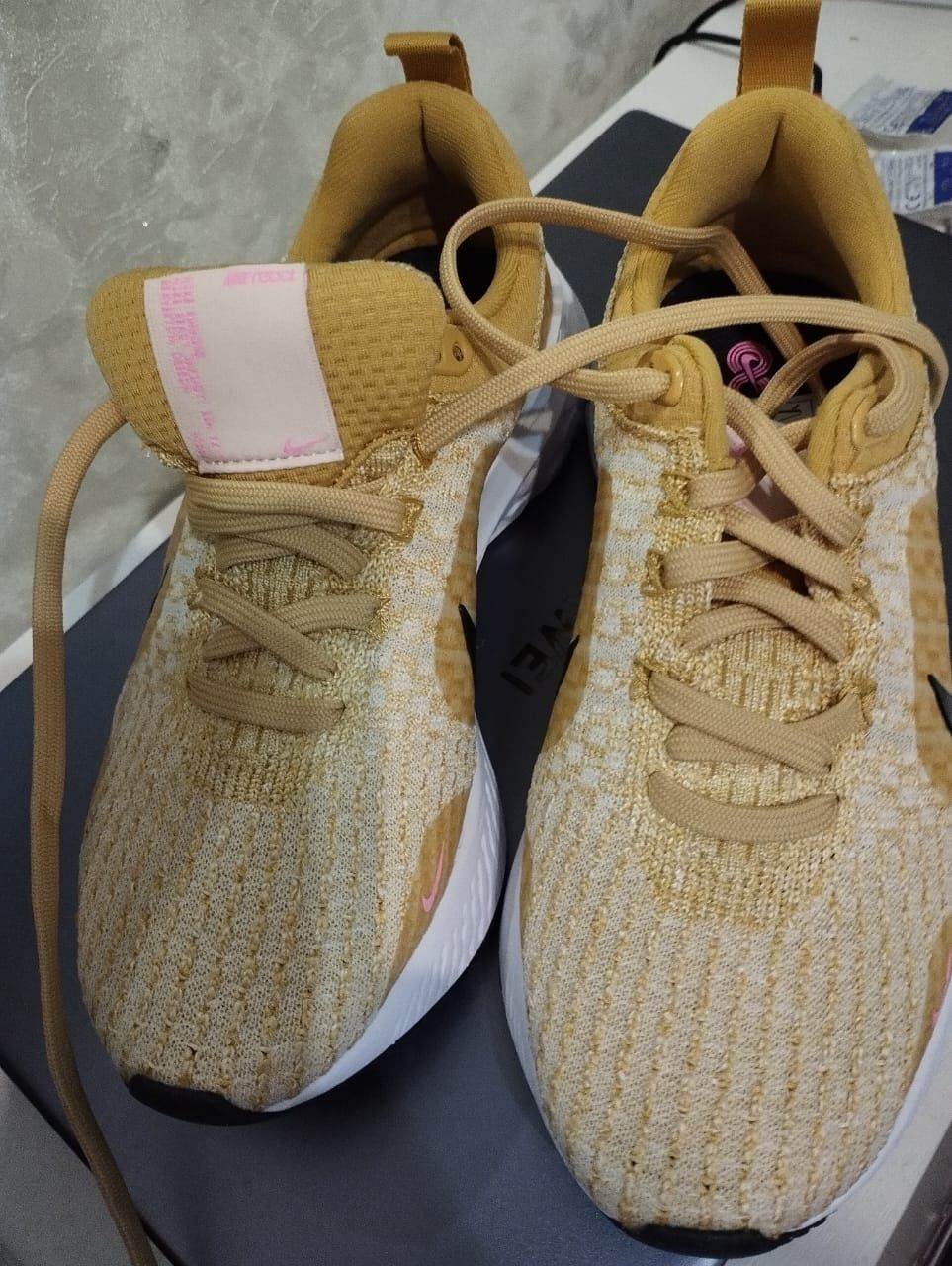 Кроссовки Nike react infinity 35 размер оригинал