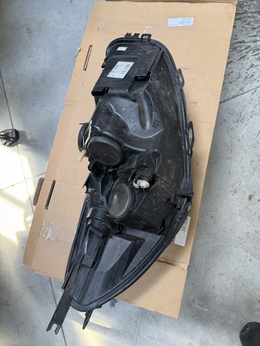 Far stanga renault clio 4 IV 2012-2021