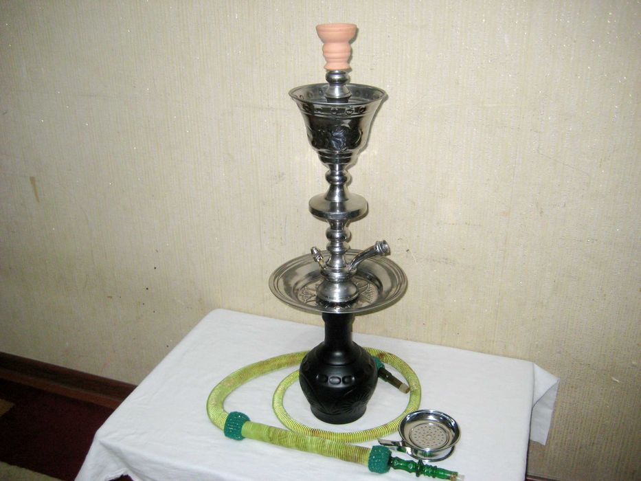 Катта хашаматли аппарат хамма тупламда бут бутун яхши холатда!