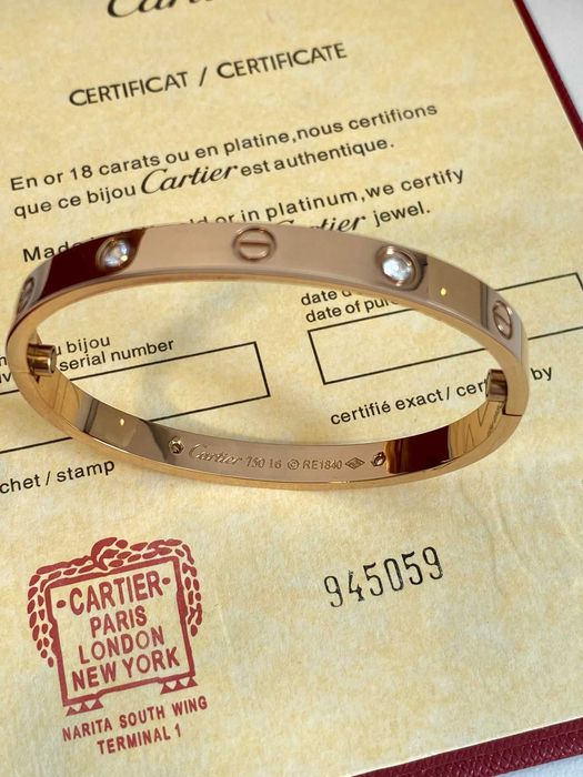 Brățară model Cartier Love din aur roz cu diamante