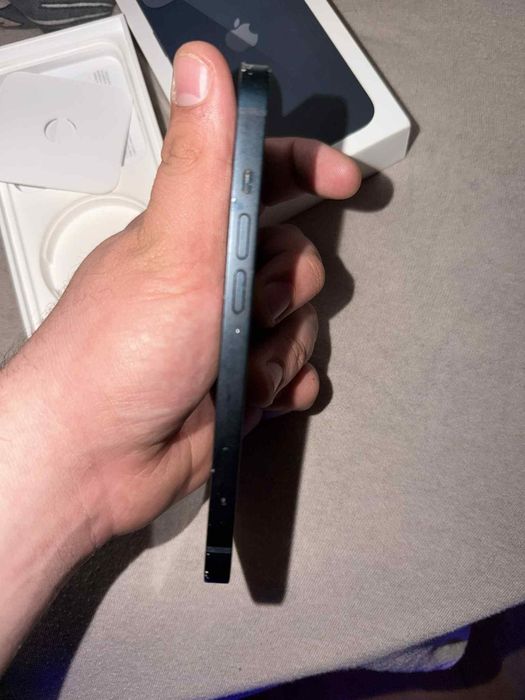 Iphone 13 128 GB Midnight blue