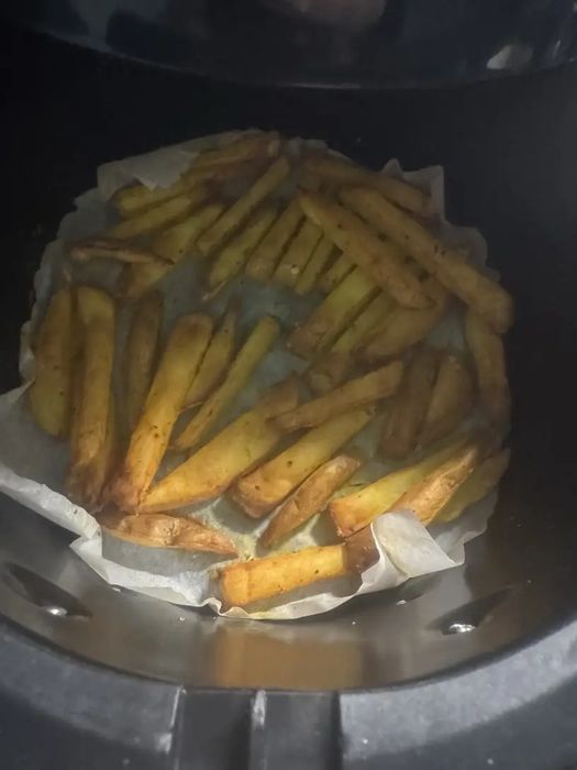 Чисто нов Air fryer / Еърфрайър / Еърфраер / Горещ фритюрник