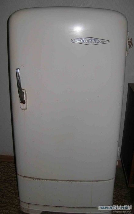 Продается холодильник Днепр