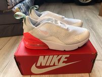 Детски маратонки Nike Air Max 270