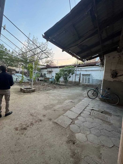 Дом 6 соток, можно под застройку, Узбекистанская