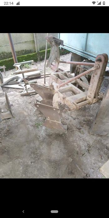 Vând sau schimb plug și disc