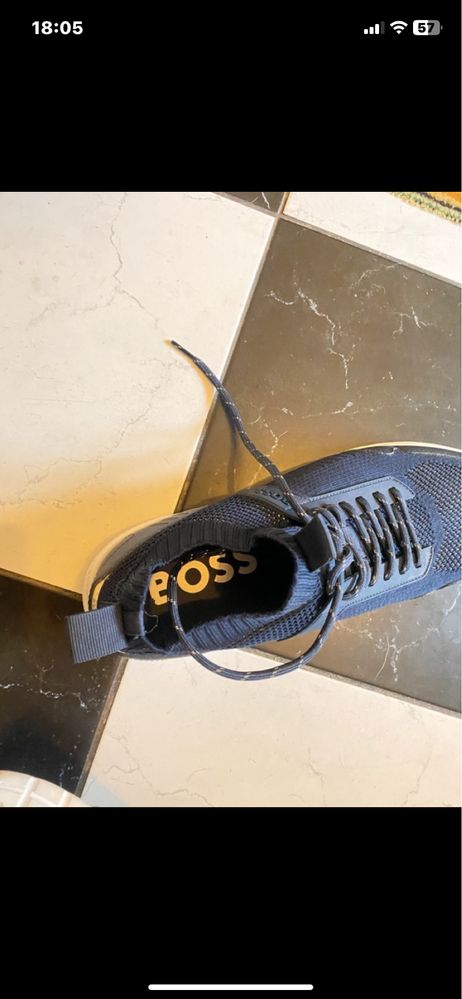 Sneakers Hugo Boss marimea 43 , aprope nou