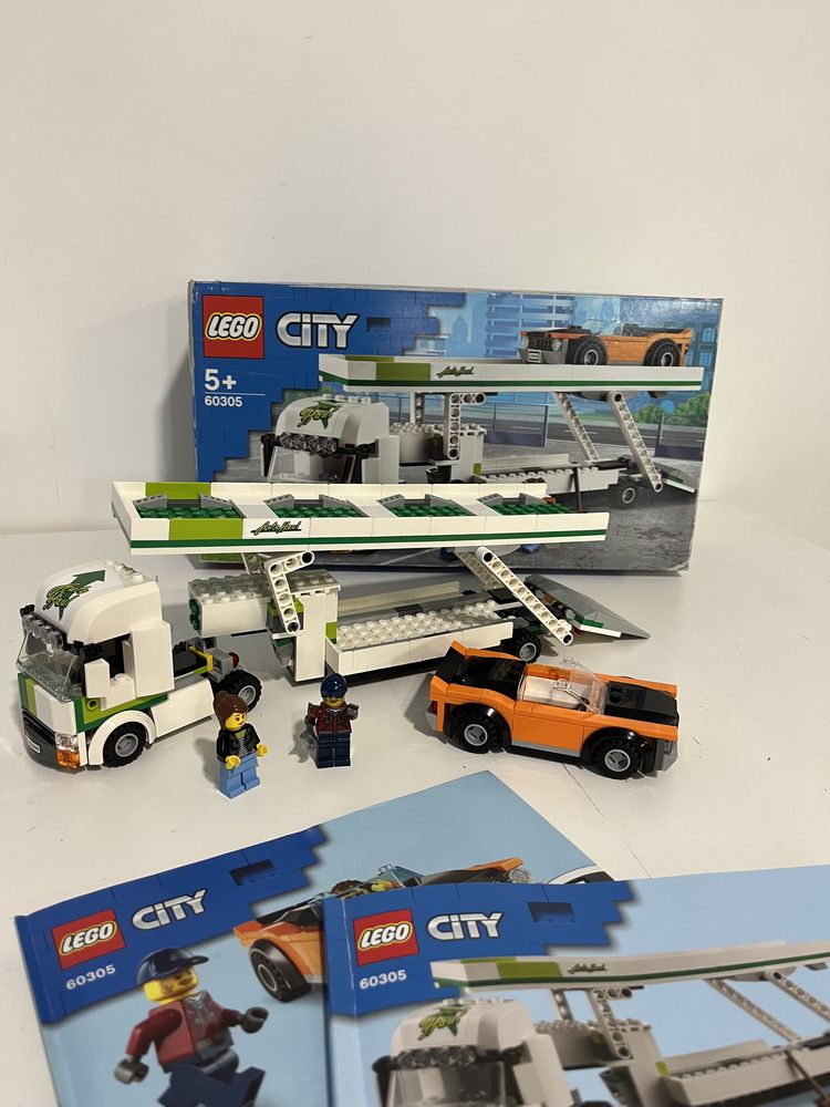 Lego  city  60305