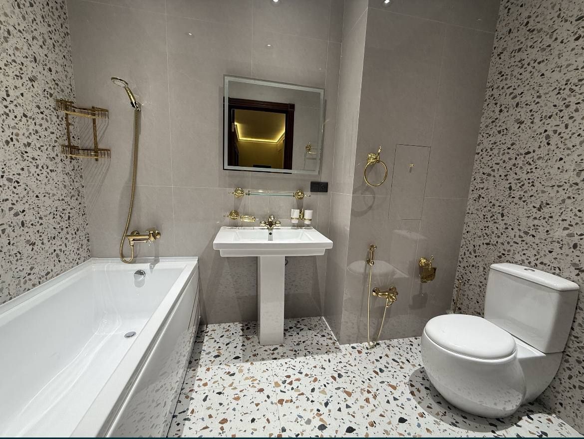 Kvartira sotiladi yunsobod tumani жк bodomzor 2/4/8/ 84m²