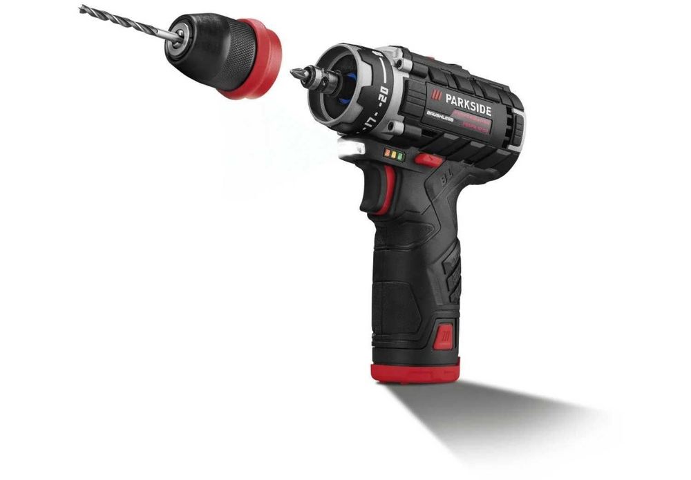 Подавам винтоверт 12v с батерия чисто нови с гаранция