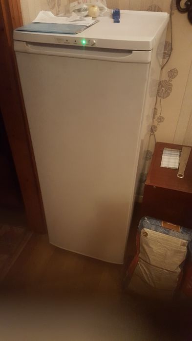 Продам морозальник в отличном состоянии