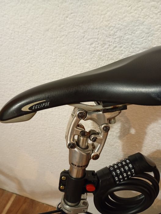 Vând sa Eclipse ...cu bicicleta eventual