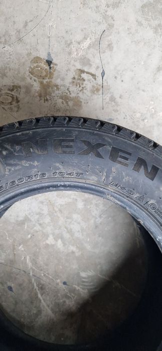 Резина зимняя NEXEN бу