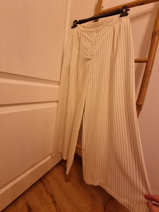 Pantaloni Max&Co