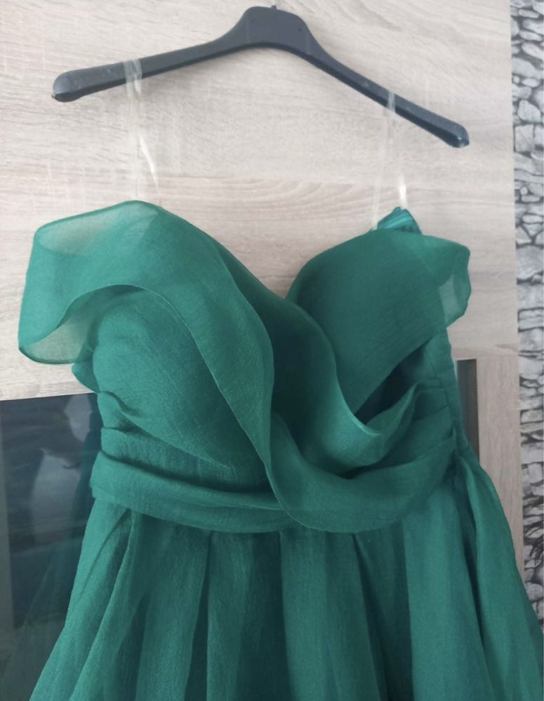 Rochie verde din voal