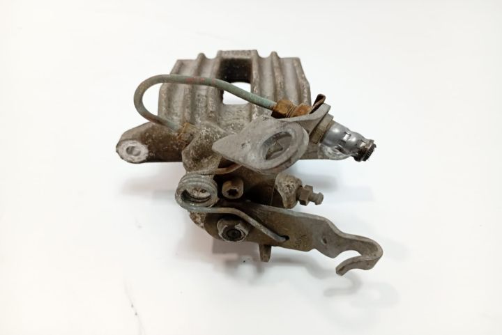 Etrier stanga spate Volkswagen VW Golf a 5-a generatie