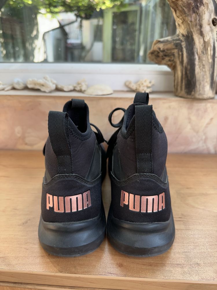 Маратонки Puma